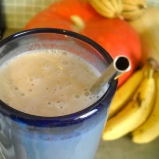 Vanilla Banana Smoothie (vegan, raw-inspired, dairy-free)