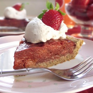 Strawberry Rhubarb Pie with Gluten Free Pie Crust