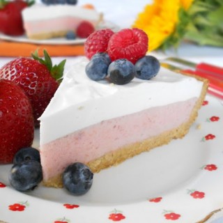 Strawberry Mousse with Gluten Free Pie Crust