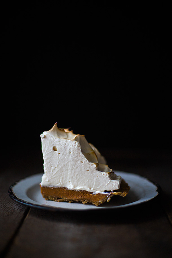 Sweet-Potato-Meringue-Pie-From-Slim-Palate